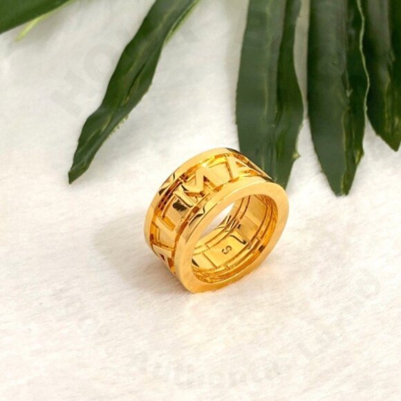 Balmain Gold Tubular Chain Ring - Picture 3 of 3